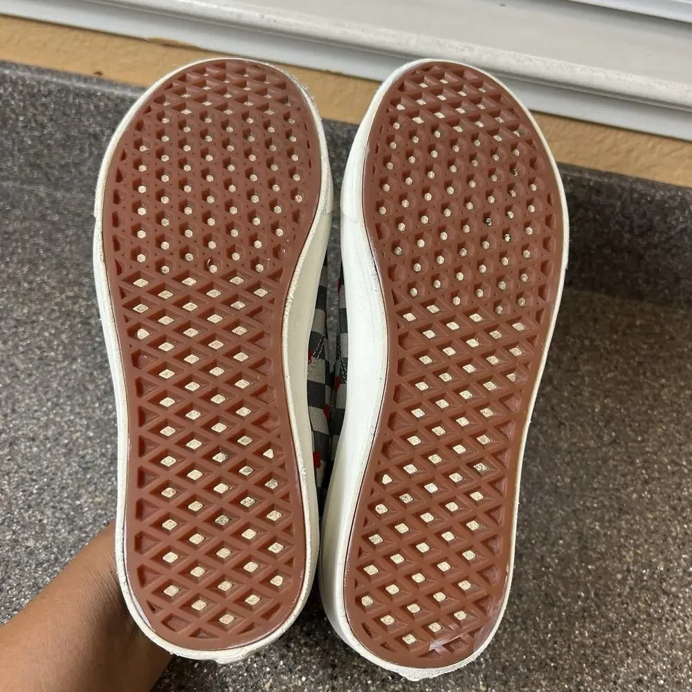 Vans Heart You ComfyCush Snap Skate Shoe Gray Check Suede Womens 10.5 Low Mens 9